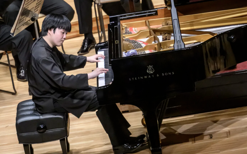 Mao Fujita - Czech Philharmonic - Semyon Bychkov