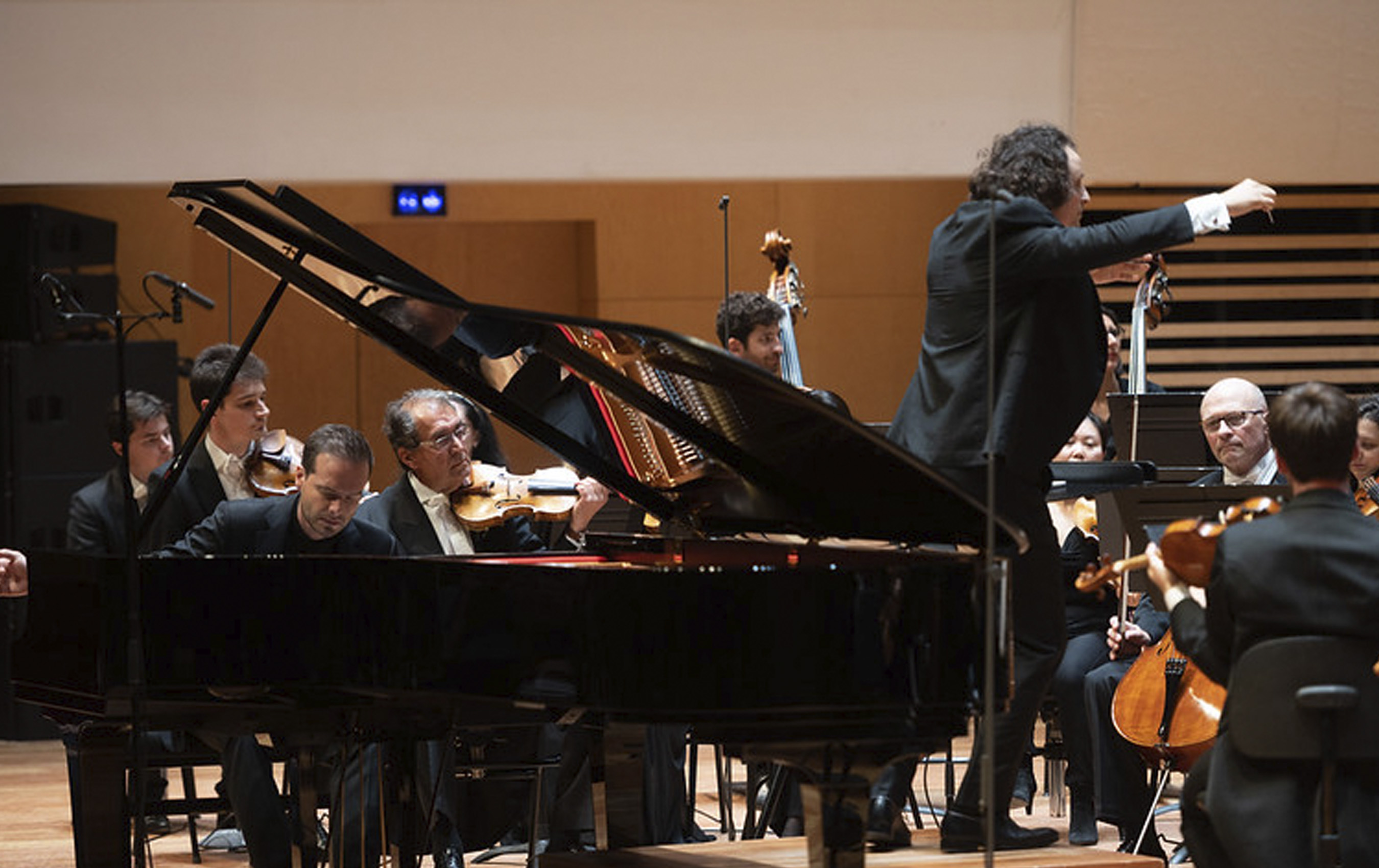 Lille National Orchestra: A Musical Triumph!