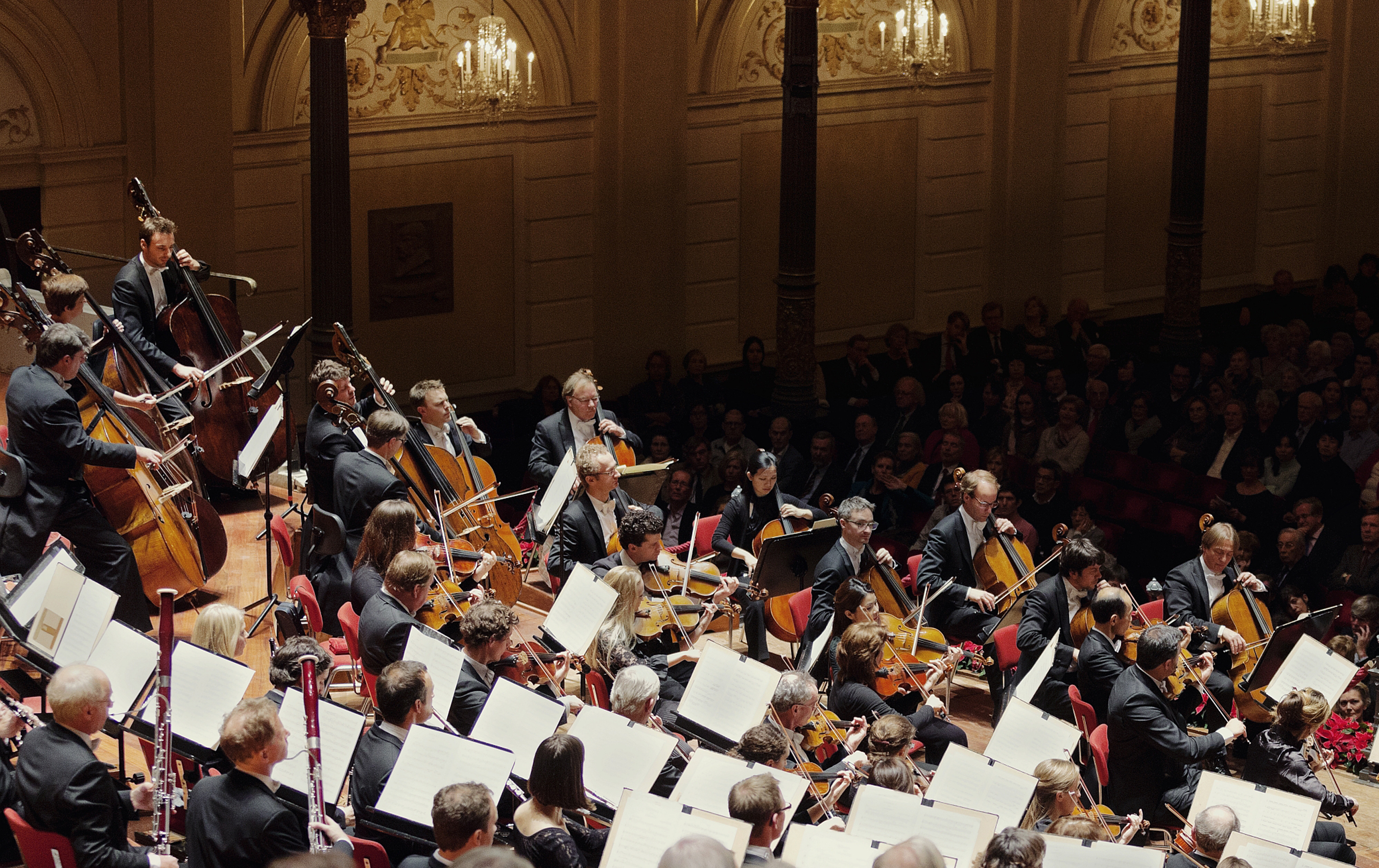 Orchestra 5. Симфонический оркестр Бетховен. Симфонический оркестр Бетховенский. Симфонический оркестр Мадрида.