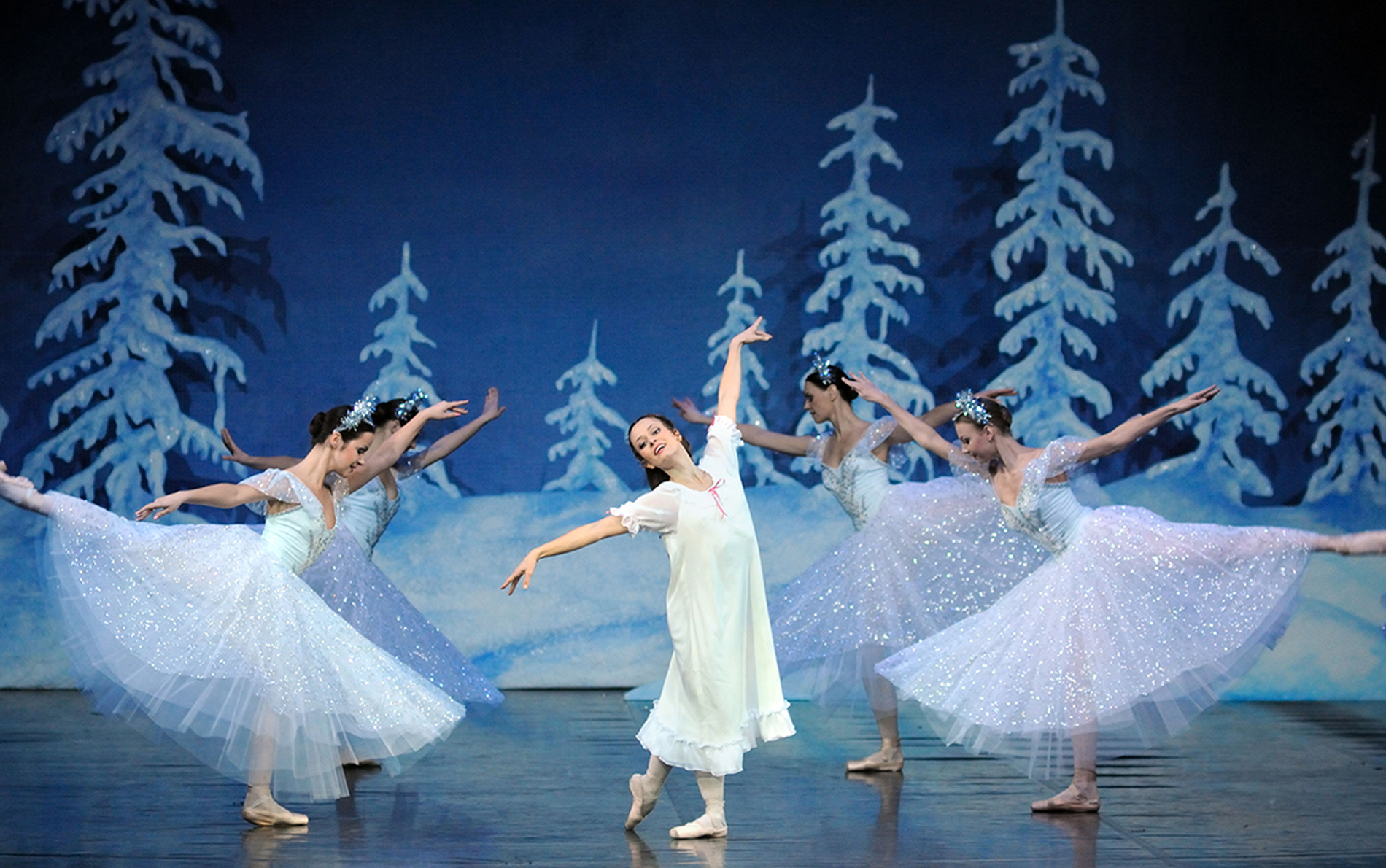 The Nutcracker Choreography Ben Stevenson La Fenice mezzo.tv