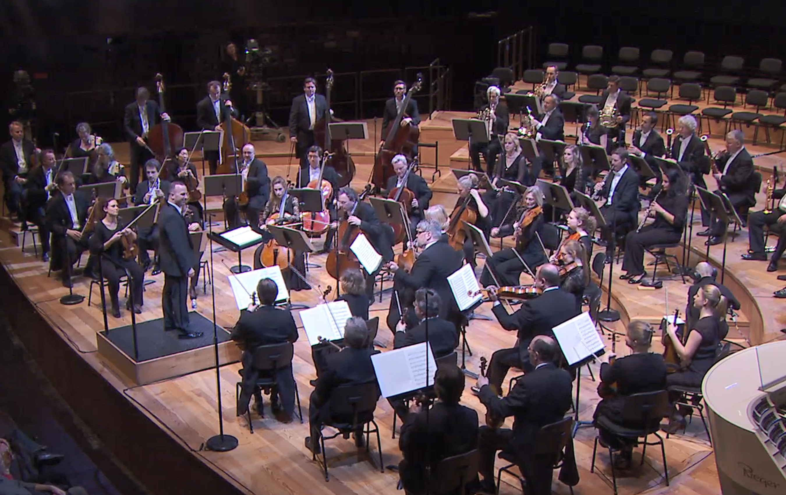 Mendelssohn's Symphonies nos.2 & 3 by Yannick NézetSéguin and the Chamber Orchestra of Europe