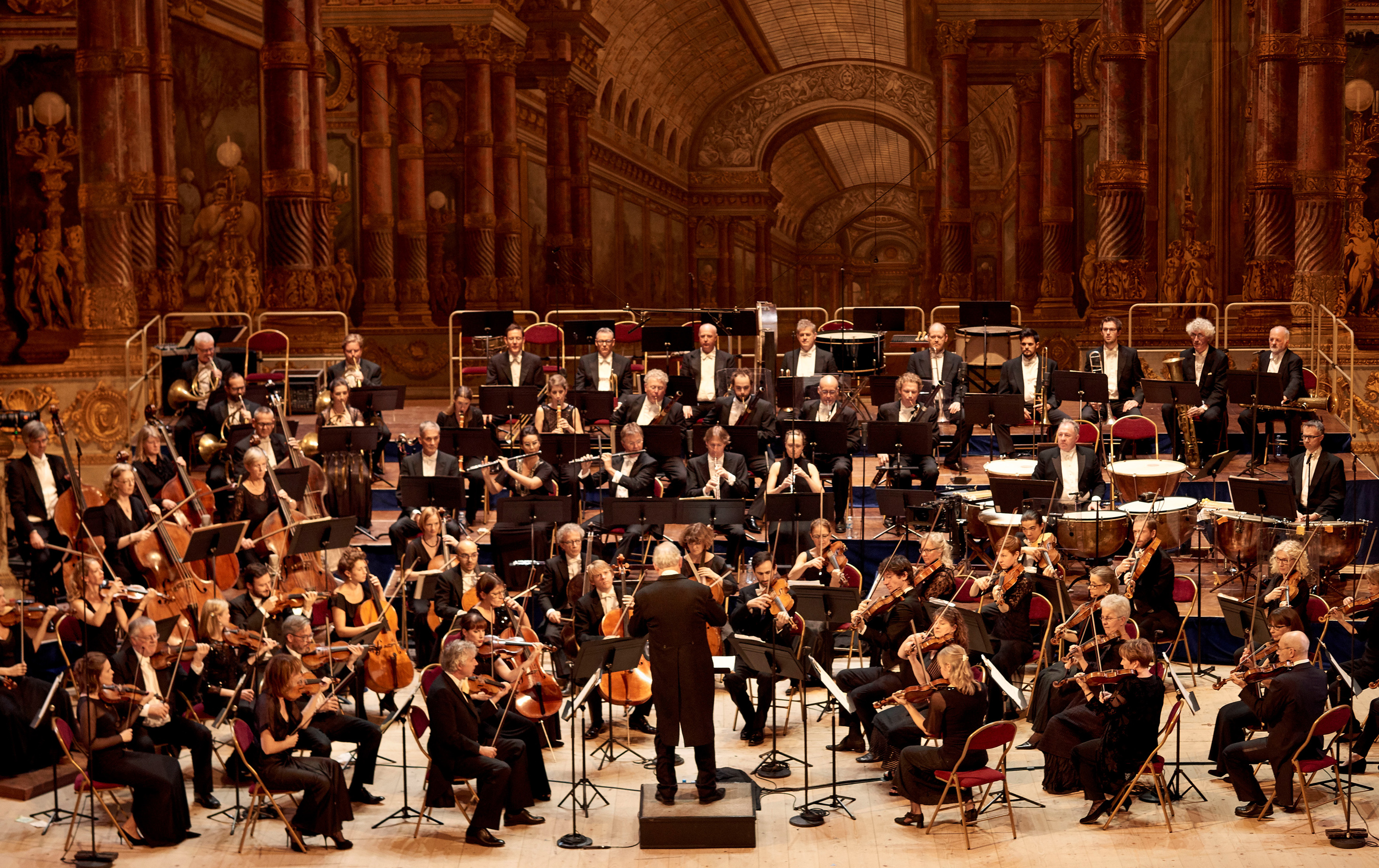 Lille National Orchestra: A Musical Revolution! - 7yshqok